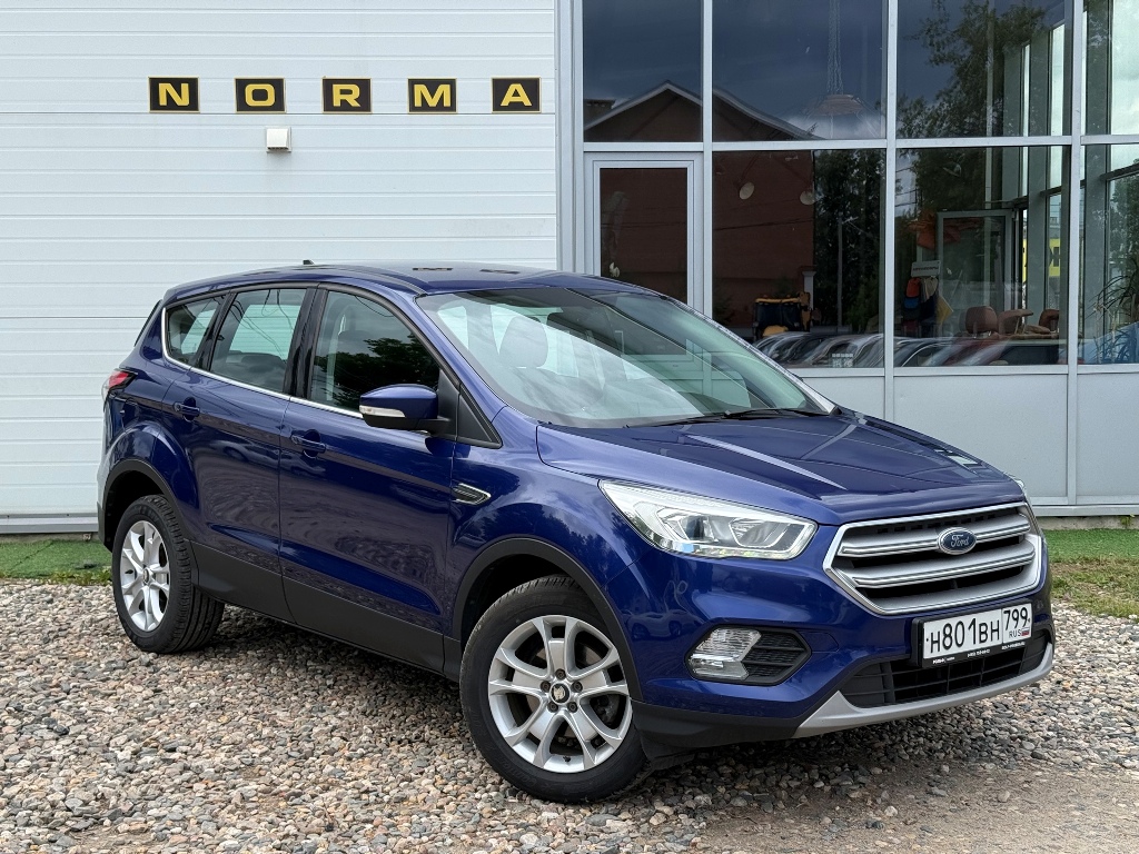 FORD KUGA